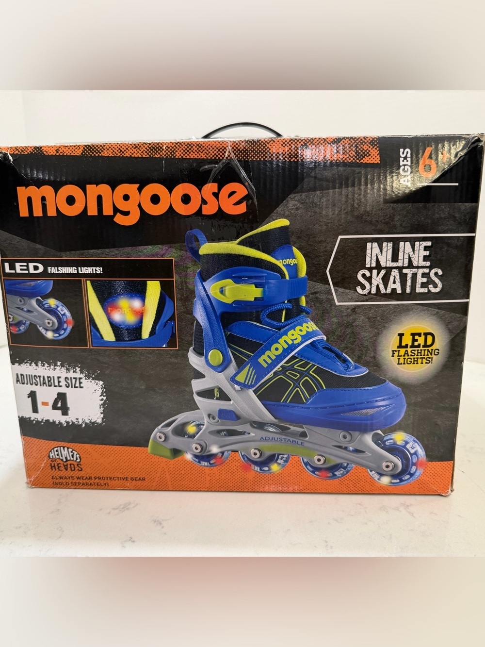 Mongoose Blue Kids Adjustable Inline Skates with Secure Straps and LED lights - Picture 16 of 16